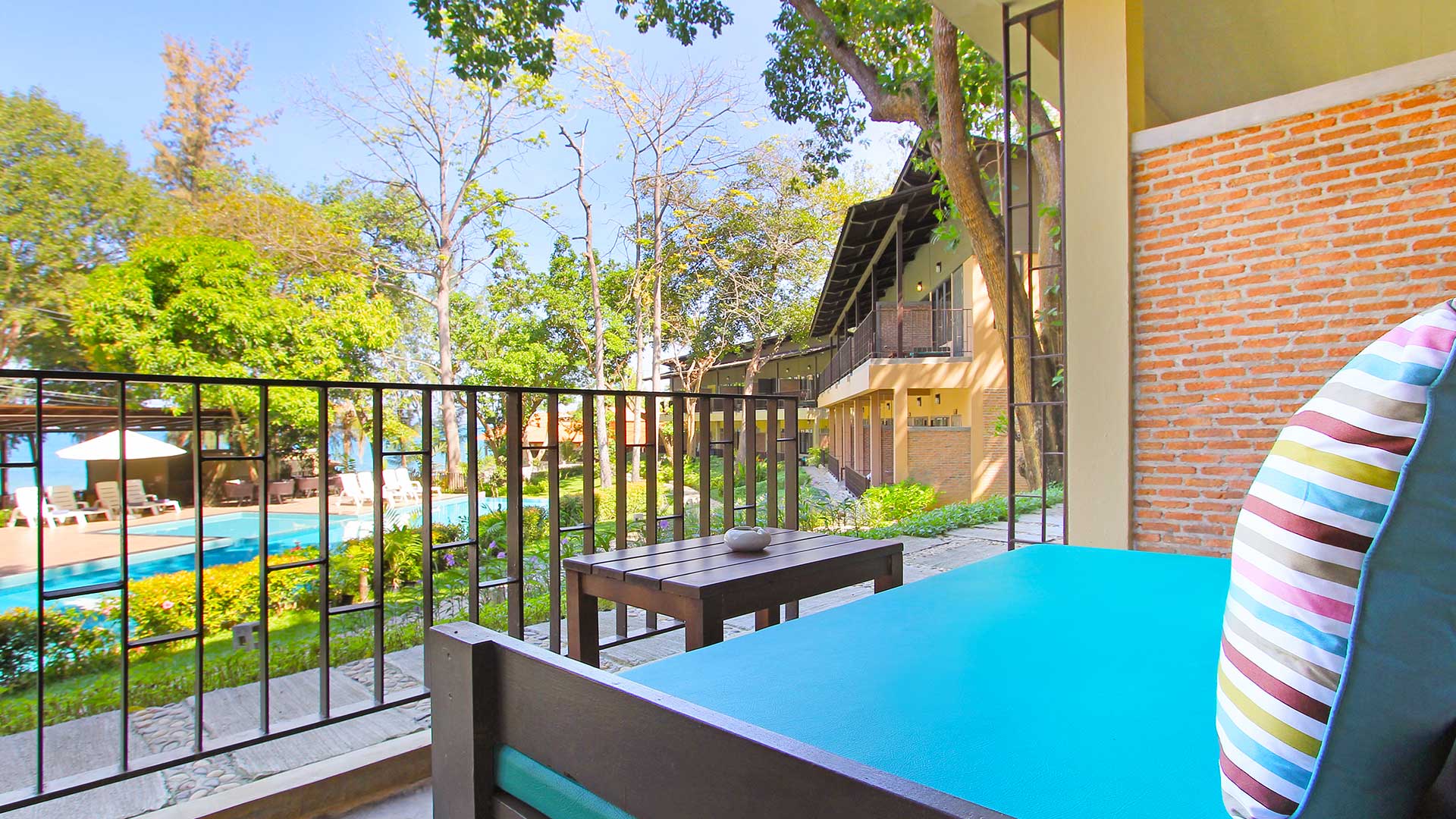 Samed Hideaway Resort - เสม็ด ไฮด์อะเวย์ รีสอร์ท